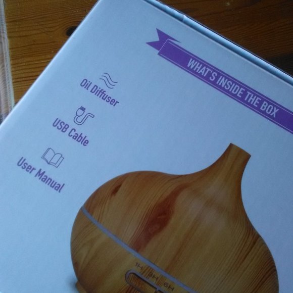 SOLD BNIB BLUZEN The Alpine Wood Essential Oil Diffuser - Picture 4 of 10